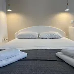 Serene Hill Hotel *