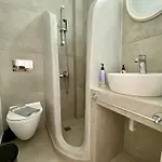 Hotel Serene Hill *