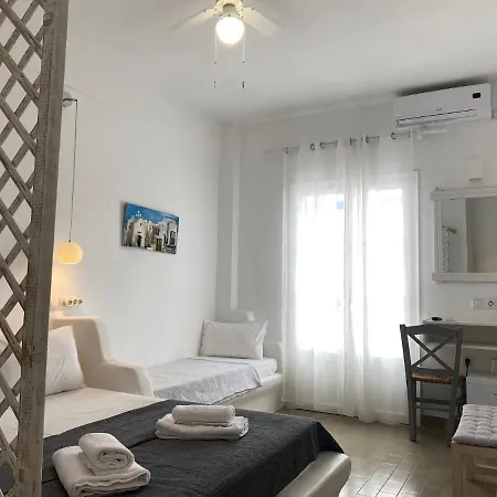 Serene Hill Hotel Naoussa