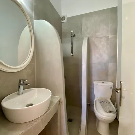 酒店 Serene Hill 纳乌萨