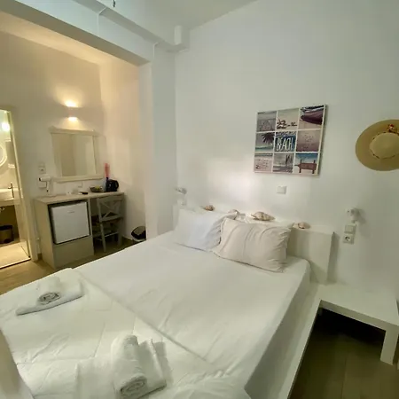 Serene Hill Hotel *
