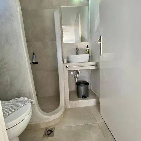 Serene Hill Отель